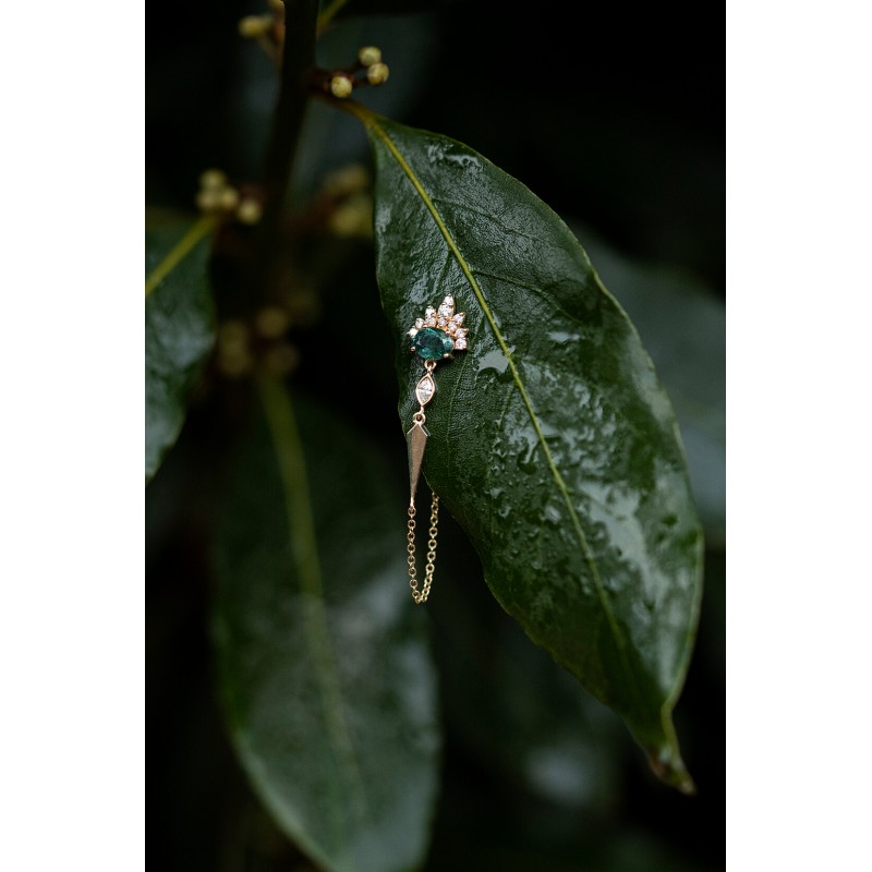Queen's Arrow Single Earrings | Piercing Realms Collection