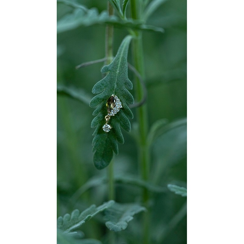 Erinus Flower Single Earring | Dewdrop Collection