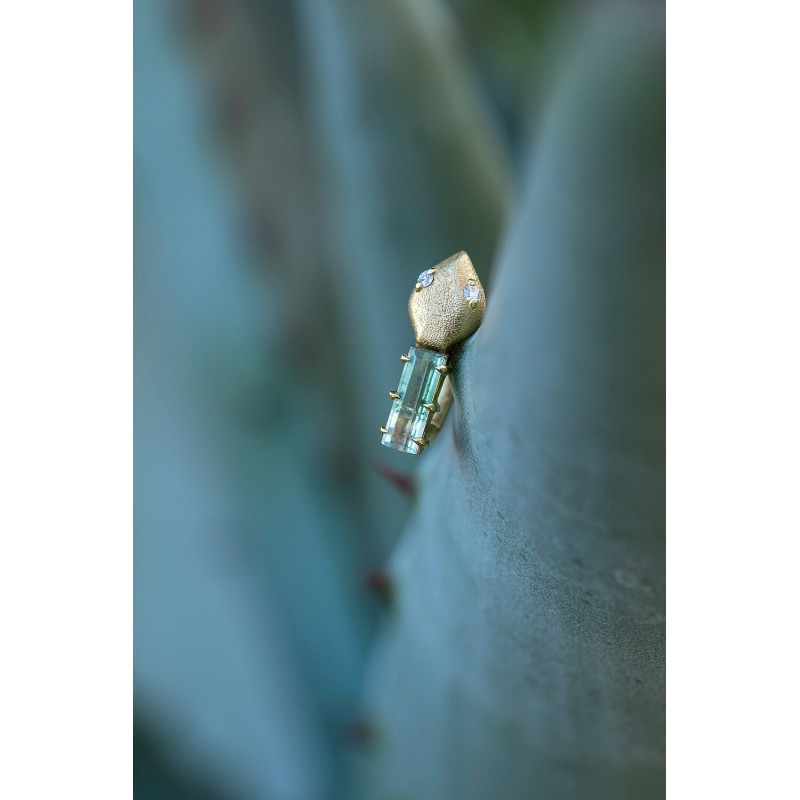 Naga Tourmaline Single Earring | Uranus Collection