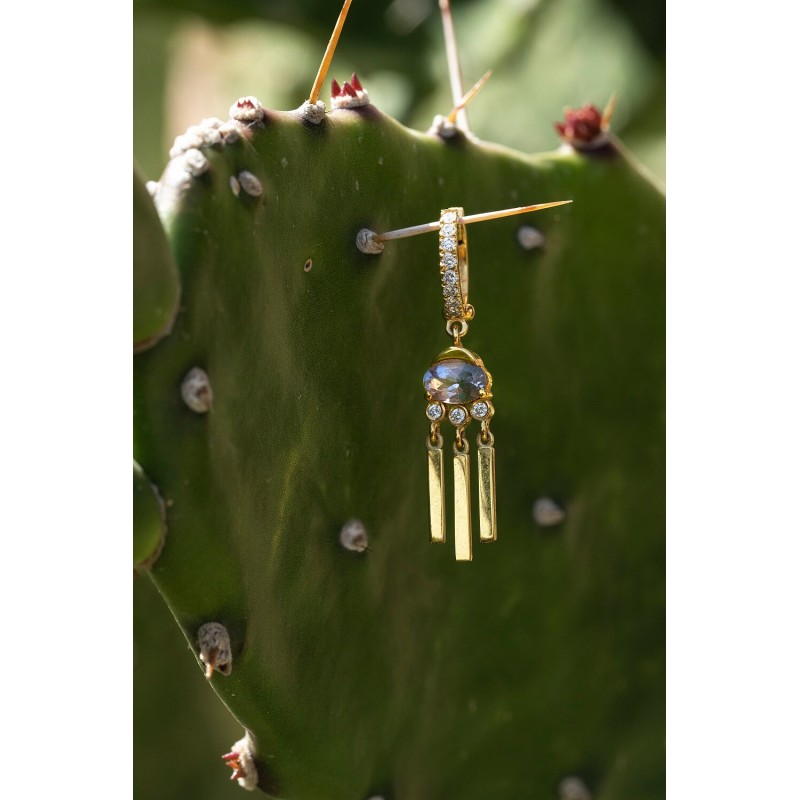 Dream Weaver Single Earring | Uranus Collection