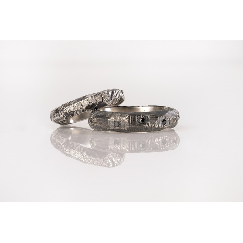 Odysseus black Diamond Ring|  Vrachea Collection 