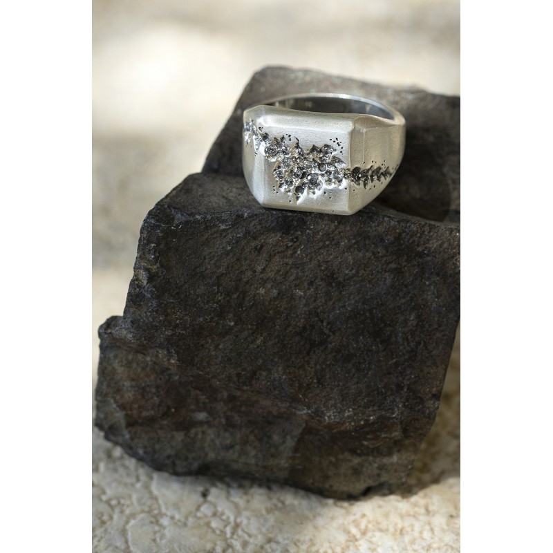 Athena Ring| Vrachea Collection